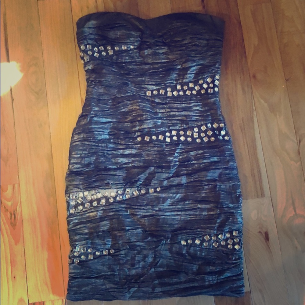 Strapless sparkly dress!
